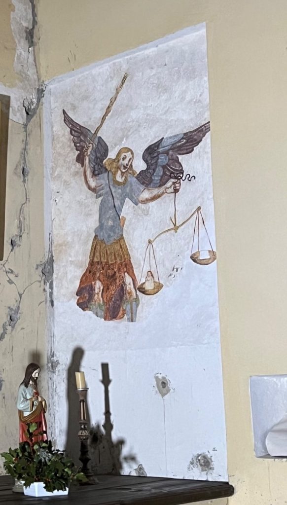 Freska sv. Mihaela. Cerkev sv. Treh kraljev v Črnem Potoku